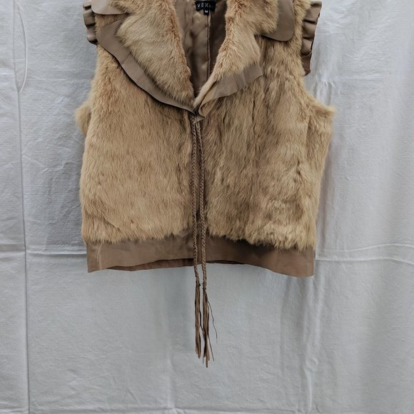 VEX & Co. Faux Fur Vest w Faux Leather Trim Size M - Picture 3 of 3